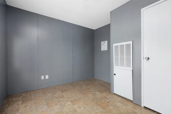 $800 | 5015 39th Street East, Unit 7, Dickinson, TX 77539