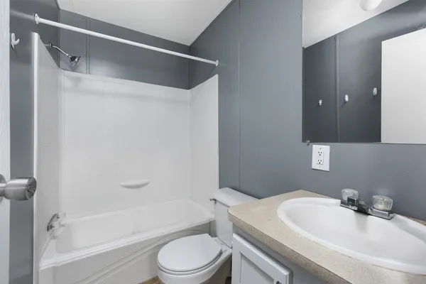 $800 | 5015 39th Street East, Unit 7, Dickinson, TX 77539