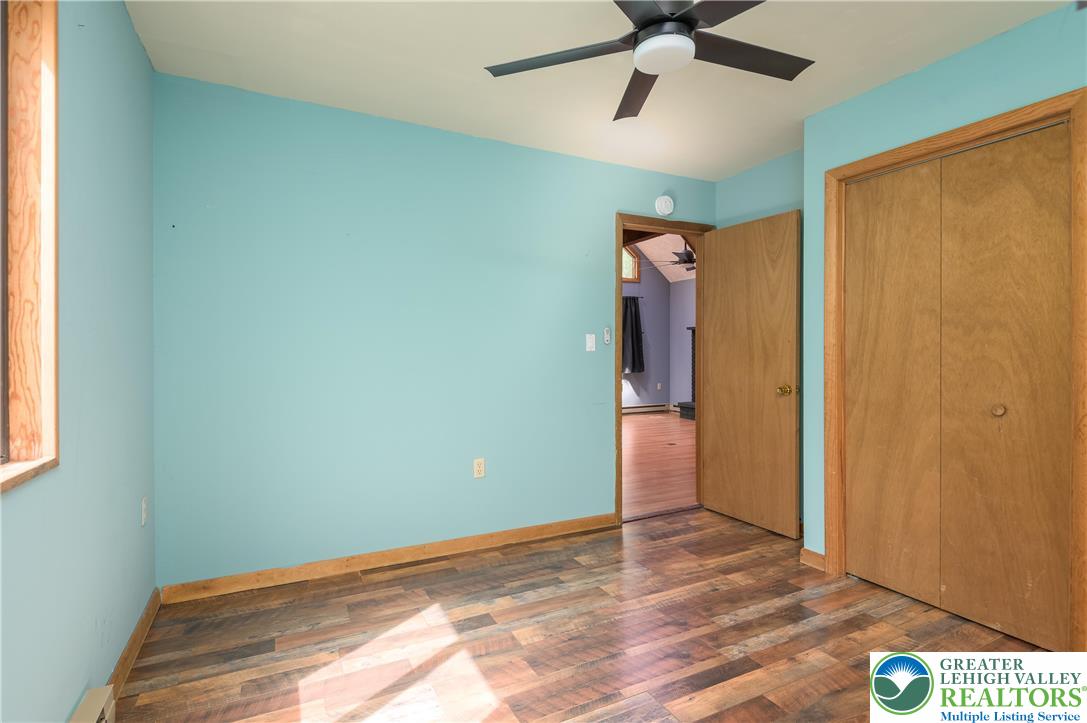 218 Blue Jay Court Bushkill, PA 18324 - Photo 23 of 37