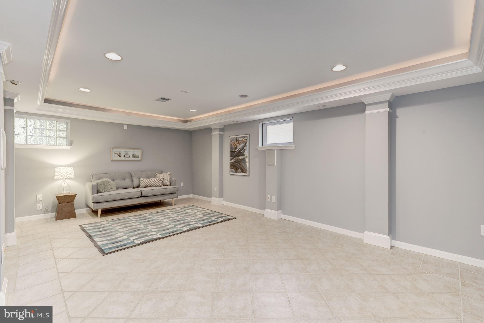 1415 Roxanna Road Northwest Washington, DC 20012 - Photo 22 of 30 Family Room