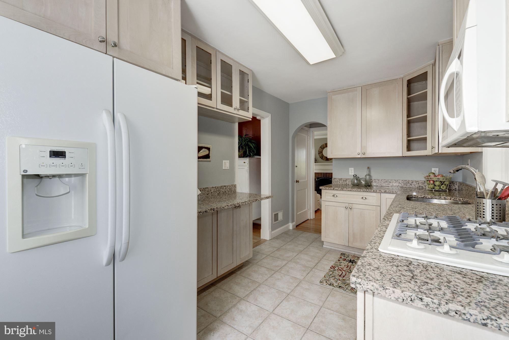 1415 Roxanna Road Northwest Washington, DC 20012 - Photo 10 of 30 Kitchen