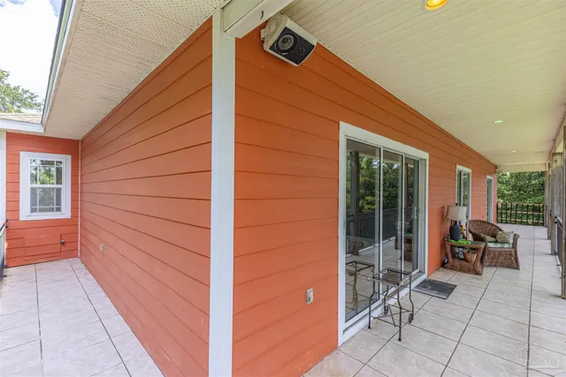 $999,900 | 4561 Soundside Terrace, Gulf Breeze, FL 32563