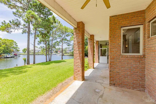 $999,900 | 4561 Soundside Terrace, Gulf Breeze, FL 32563
