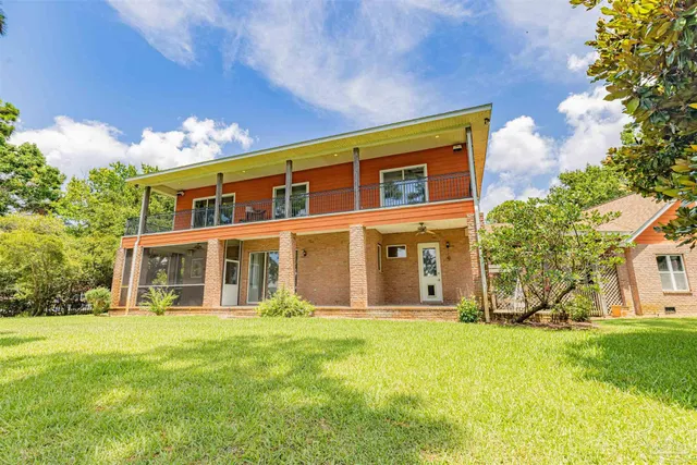 $999,900 | 4561 Soundside Terrace, Gulf Breeze, FL 32563