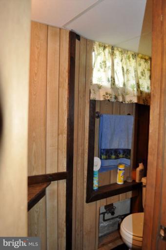 307 Capitol Court Baltimore, MD 21221 - Photo 5 of 28 powder room