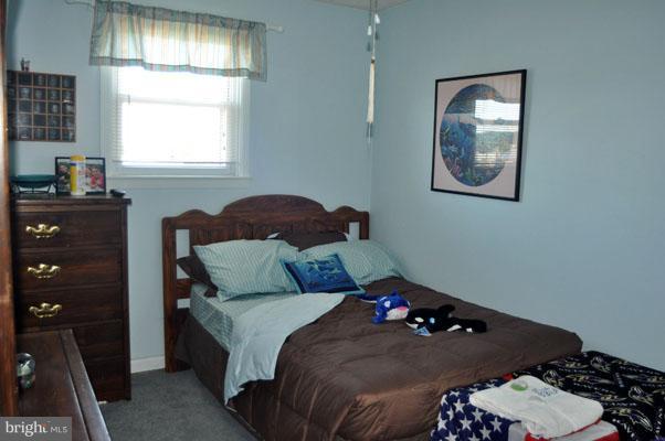 307 Capitol Court Baltimore, MD 21221 - Photo 6 of 28 Bedroom