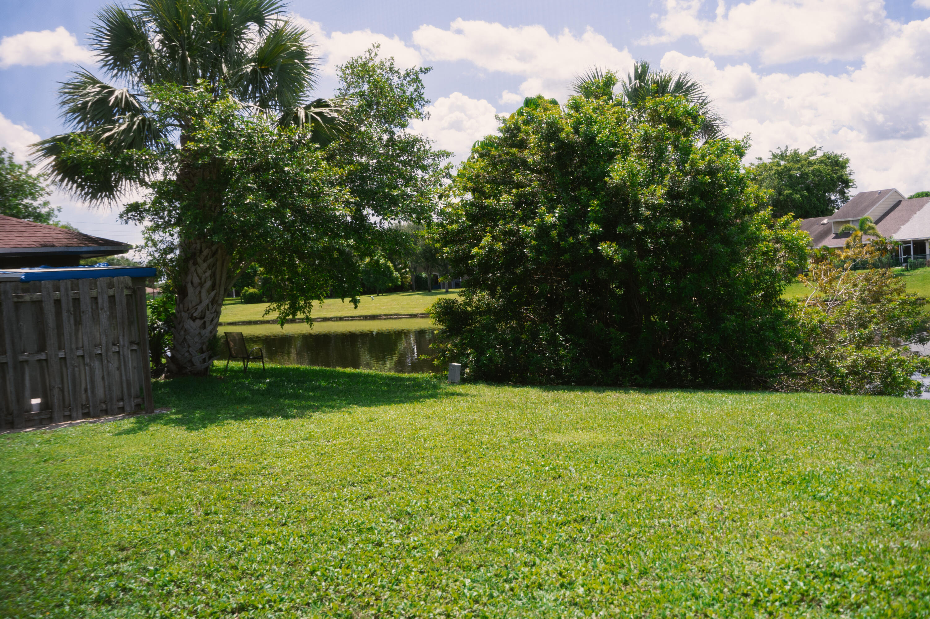 1425 Riverside Circle Wellington, FL 33414 - Photo 11 of 35 a view of a backyard