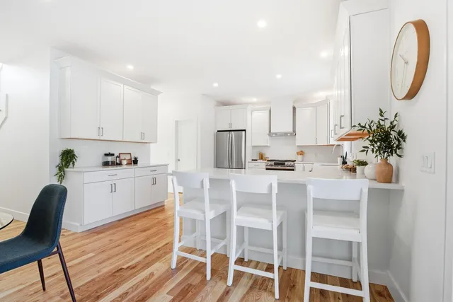 $1,095,000 | 25 Carroll Street, Exeter, NH 03833