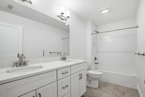 $949,000 | 25 Carroll Street, Exeter, NH 03833