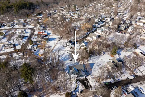 $1,095,000 | 25 Carroll Street, Exeter, NH 03833