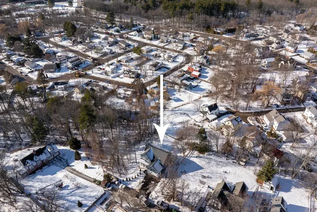 $1,095,000 | 25 Carroll Street, Exeter, NH 03833