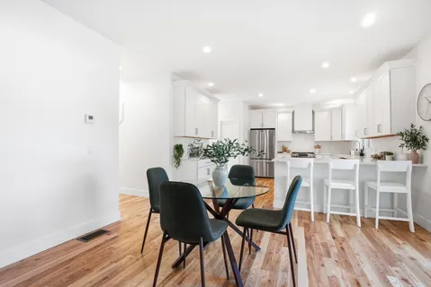 $949,000 | 25 Carroll Street, Exeter, NH 03833