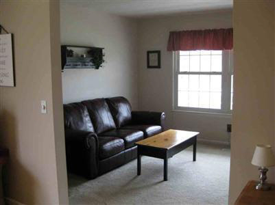 6324 Yorkshire North Riding Road Flint, MI 48532 - Photo 8 of 12 20175348-7.JPG
