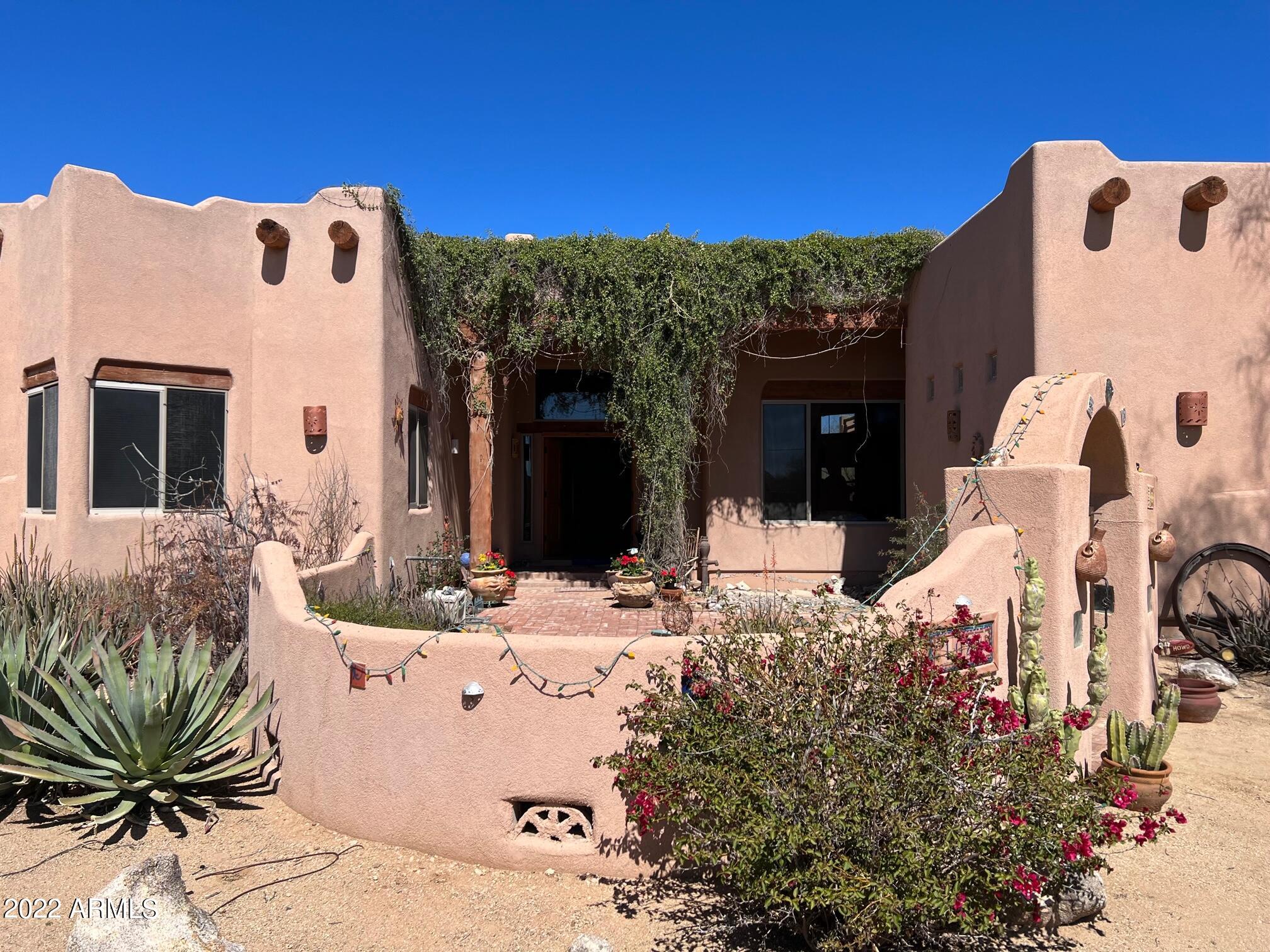 1024 East Maddock Road Phoenix, AZ 85086 - Photo 1 of 26 Welcoming Territorial Home