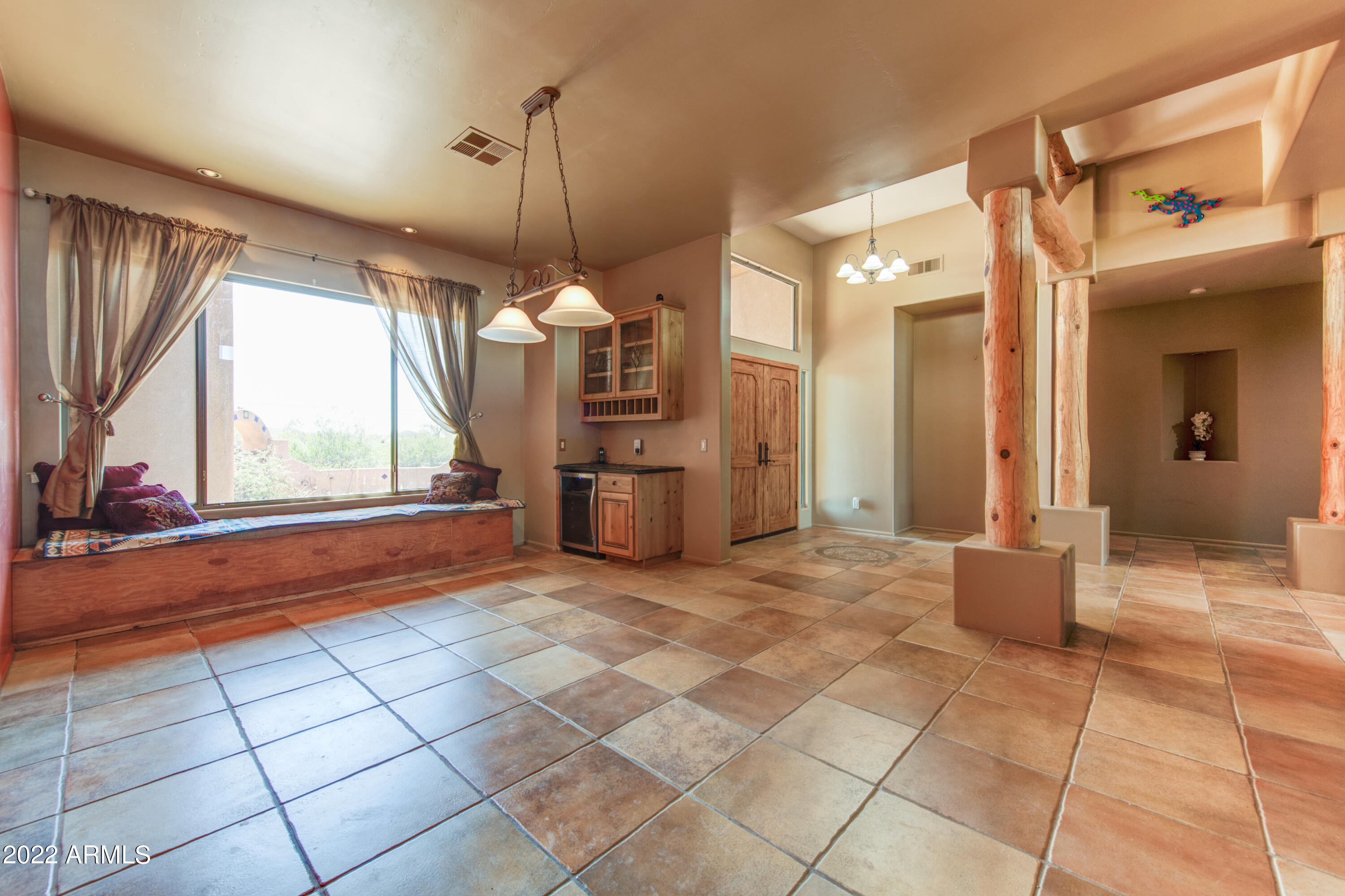 1024 East Maddock Road Phoenix, AZ 85086 - Photo 12 of 26 011_Living & Dining