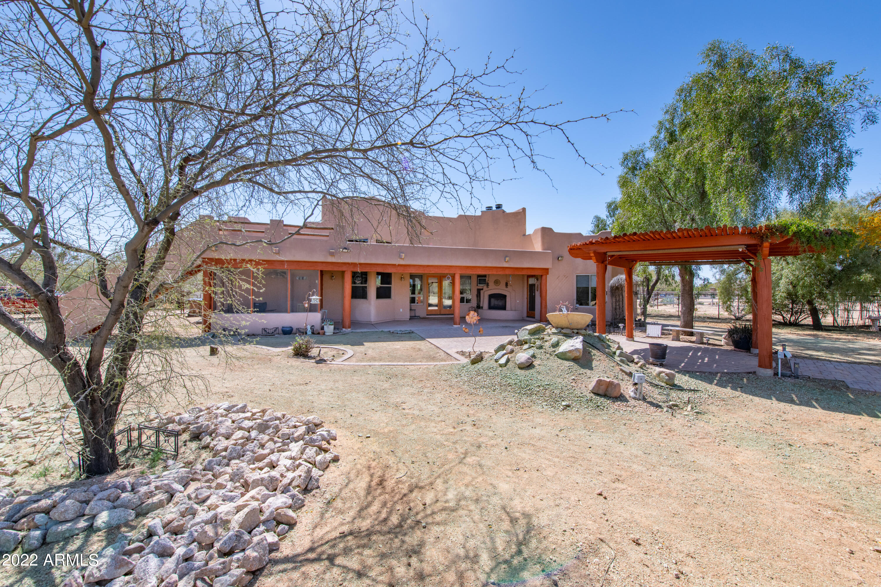 1024 East Maddock Road Phoenix, AZ 85086 - Photo 7 of 26 006_Back Of Home