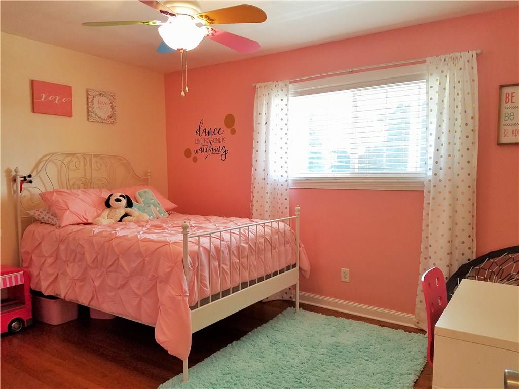 560 Paris Colliers Road Burgettstown, PA 15021 - Photo 8 of 20 Gallery Image 8