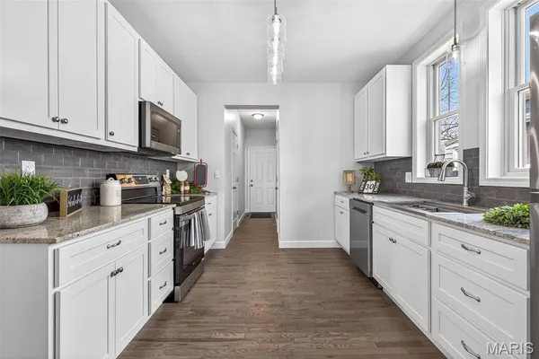 $319,900 | 263 Jefferson Street, Ste. Genevieve, MO 63670