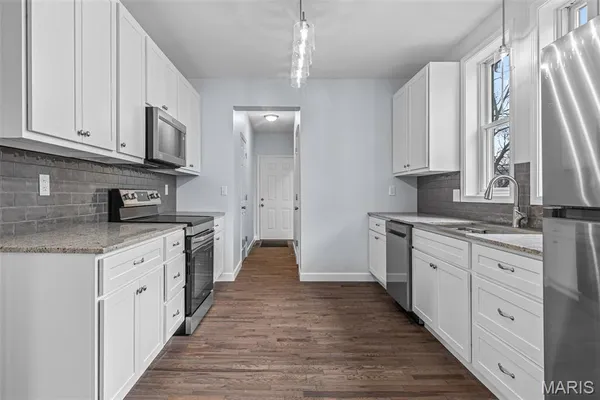 $319,900 | 263 Jefferson Street, Ste. Genevieve, MO 63670