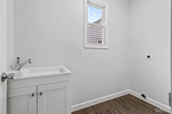 $319,900 | 263 Jefferson Street, Ste. Genevieve, MO 63670