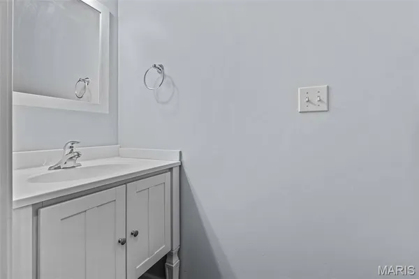 $319,900 | 263 Jefferson Street, Ste. Genevieve, MO 63670