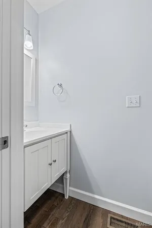 $319,900 | 263 Jefferson Street, Ste. Genevieve, MO 63670