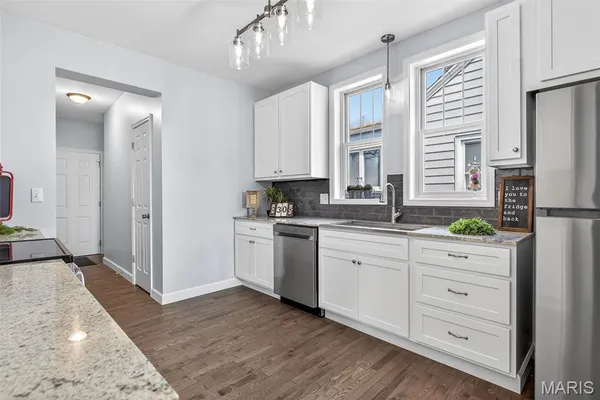 $319,900 | 263 Jefferson Street, Ste. Genevieve, MO 63670