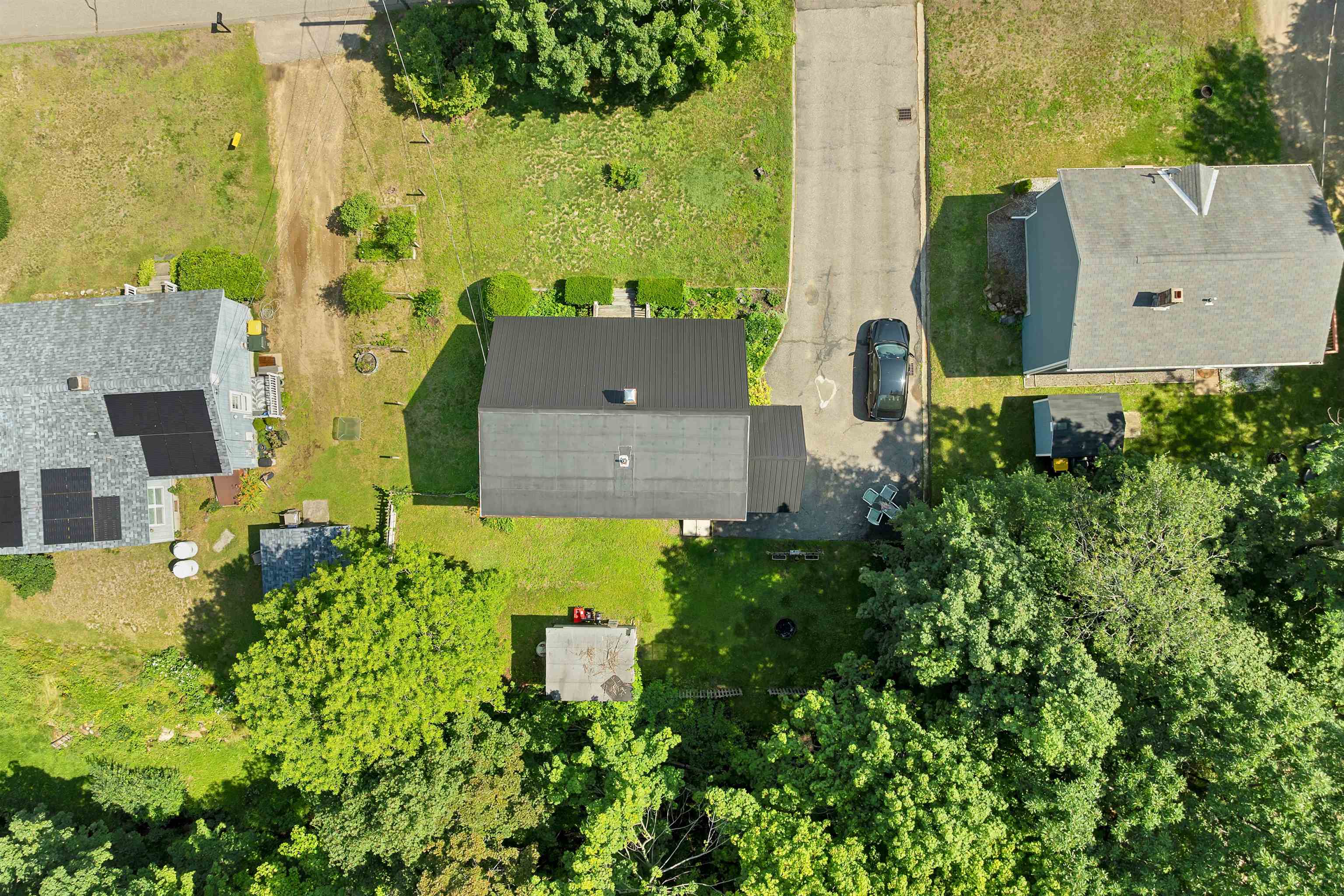 21 Spruce Street Laconia, NH 03246 - Photo 49 of 51