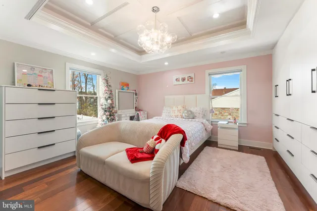 $993,900 | 528 Hoyt Road, Huntingdon Valley, PA 19006