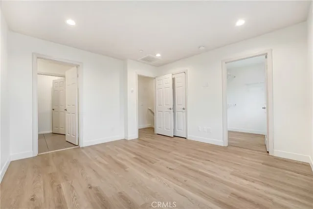 $4,000 | 7209 North Chestnut Lane, Van Nuys, CA 91405