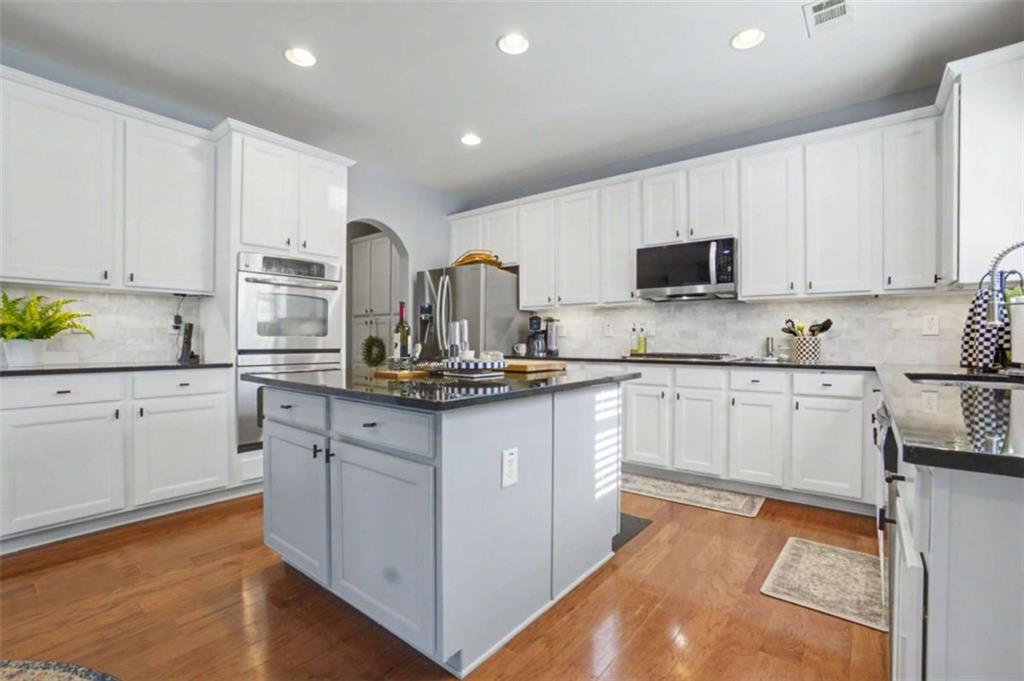 7553 Copper Kettle Way Flowery Branch, GA 30542 - Photo 22 of 57