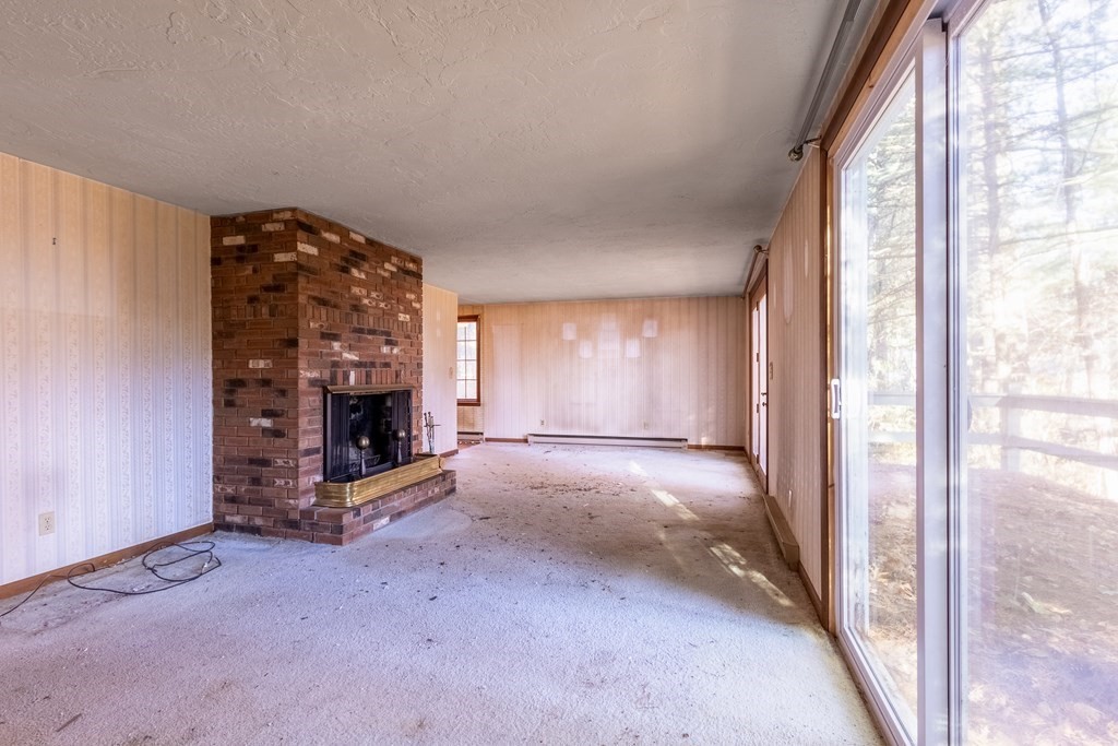 20 Lakeview Road North Brookfield, MA 01535 - Photo 10 of 27 Gallery Image 10