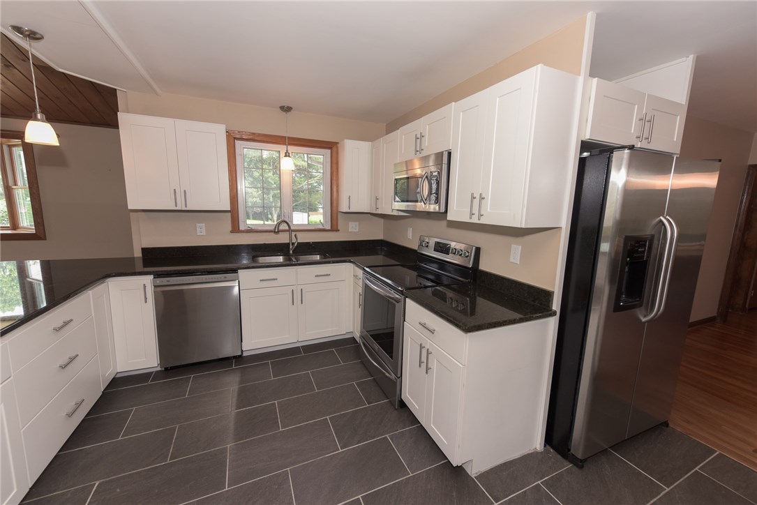 119 Kaufman Road Tiverton, RI 02878 - Photo 12 of 32