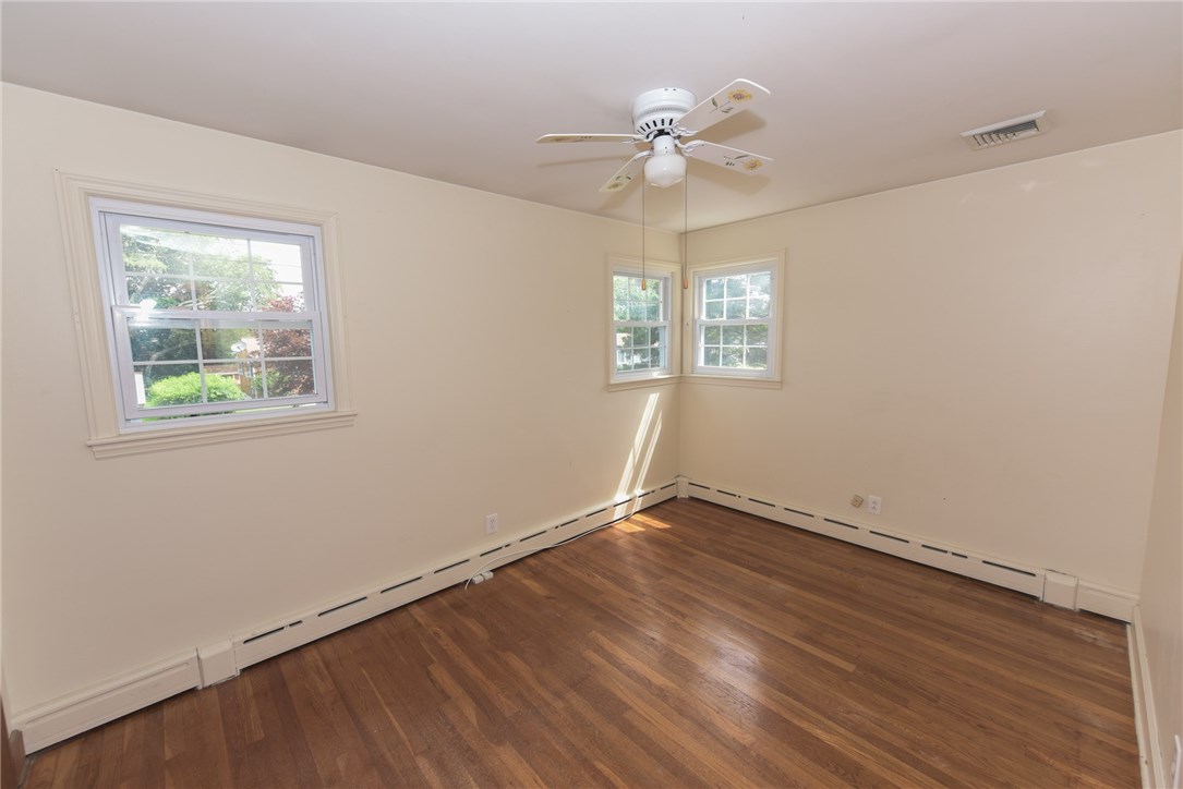 119 Kaufman Road Tiverton, RI 02878 - Photo 24 of 32