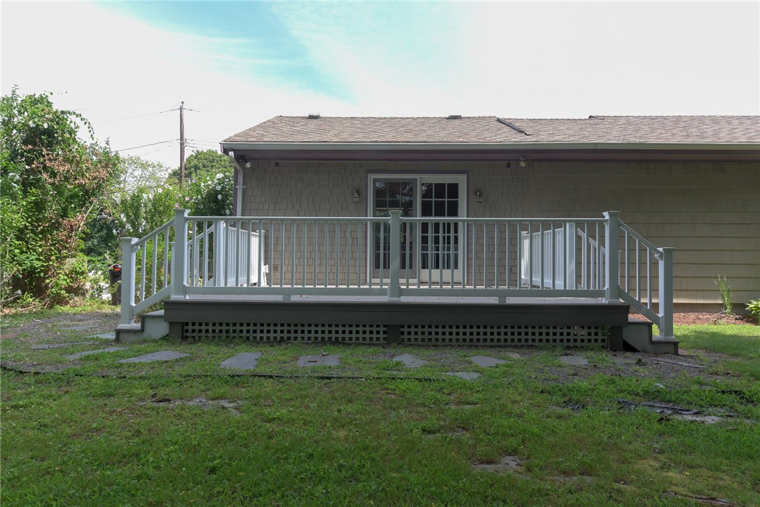 119 Kaufman Road Tiverton, RI 02878 - Photo 4 of 32