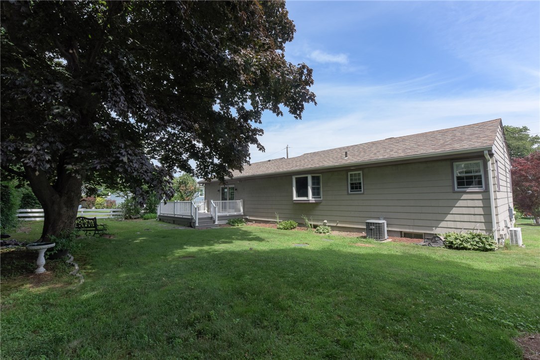 119 Kaufman Road Tiverton, RI 02878 - Photo 5 of 32