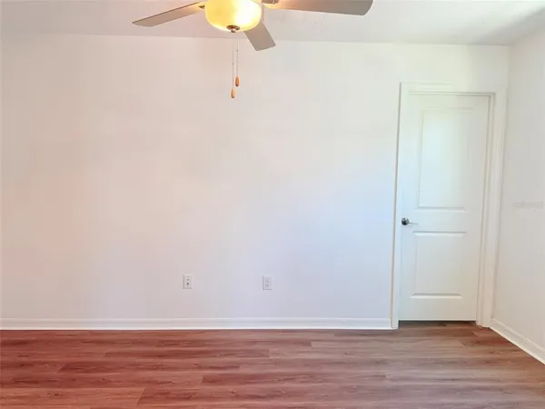 $2,350 | 11737 Radiant Shr Loop, San Antonio, FL 33576
