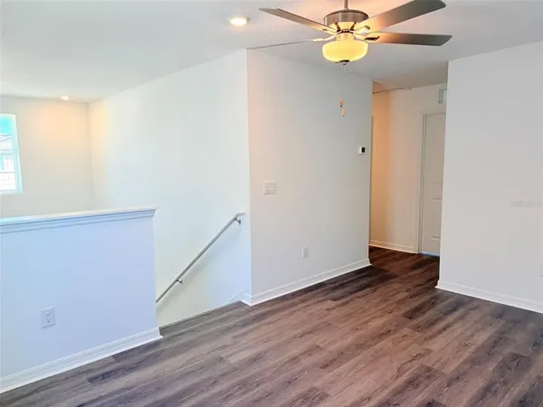 $2,350 | 11737 Radiant Shr Loop, San Antonio, FL 33576