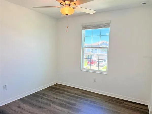 $2,350 | 11737 Radiant Shr Loop, San Antonio, FL 33576