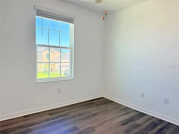 $2,350 | 11737 Radiant Shr Loop, San Antonio, FL 33576