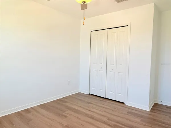 $2,350 | 11737 Radiant Shr Loop, San Antonio, FL 33576