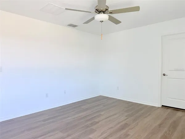 $2,350 | 11737 Radiant Shr Loop, San Antonio, FL 33576