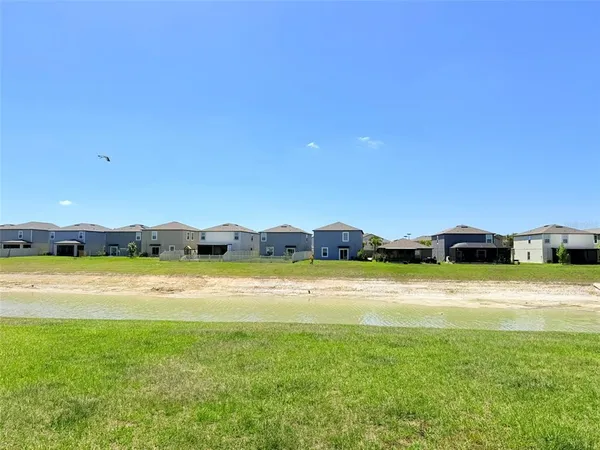 $2,350 | 11737 Radiant Shr Loop, San Antonio, FL 33576