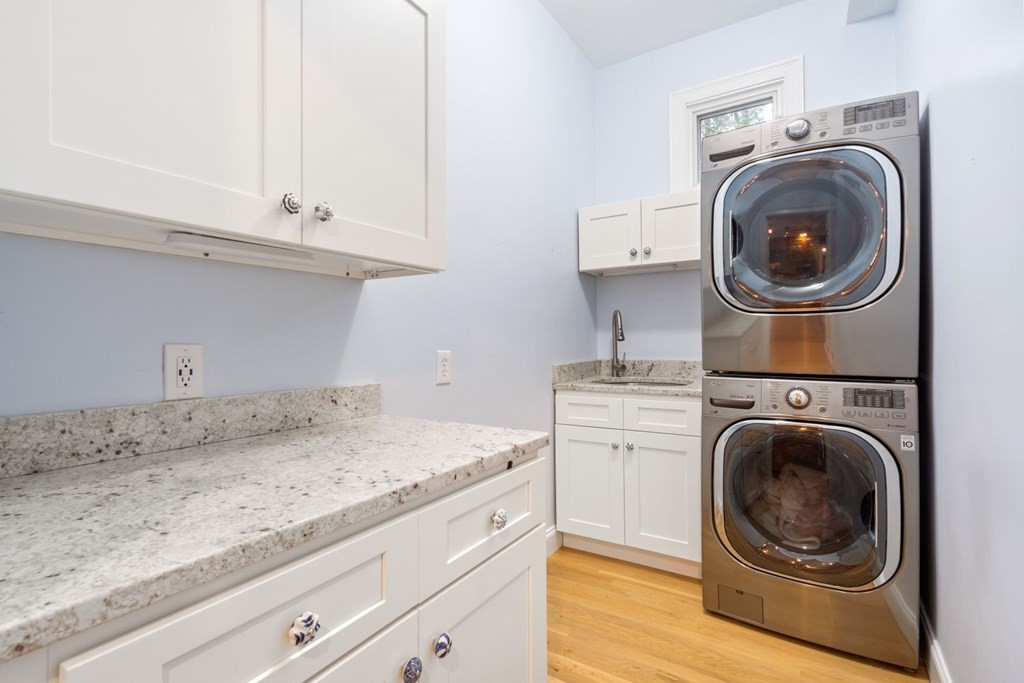 46 Fiske Road Wellesley, MA 02481 - Photo 13 of 35 Gallery Image 13