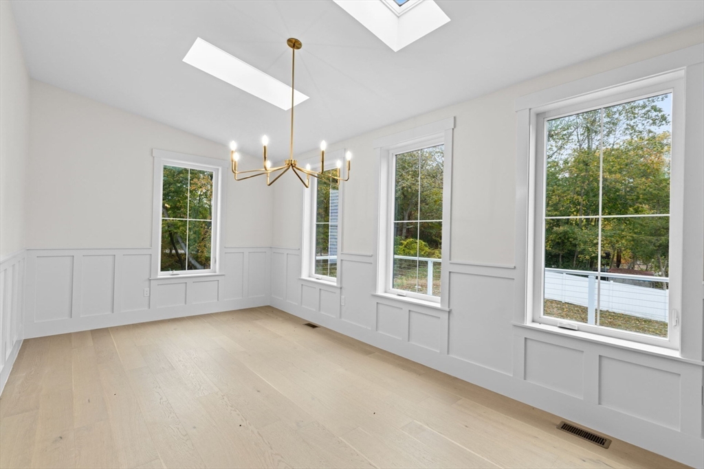 7 Lewis Court Hingham, MA 02043 - Photo 7 of 42