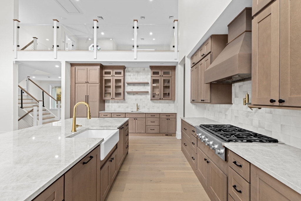 7 Lewis Court Hingham, MA 02043 - Photo 10 of 42