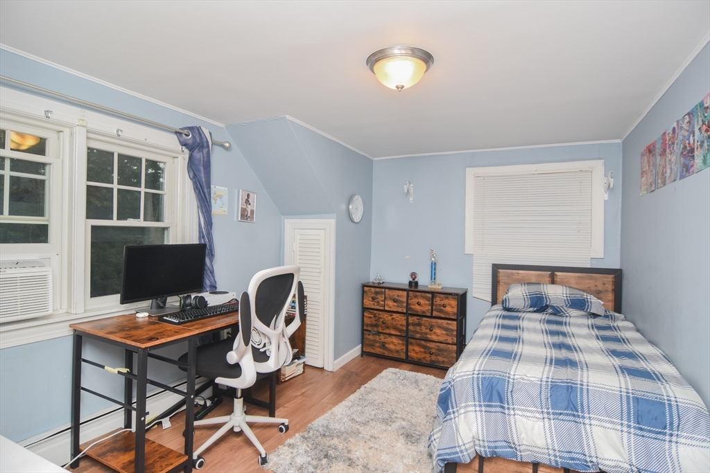 9 Topping Road Andover, MA 01810 - Photo 32 of 41 a workspace with furniture and window