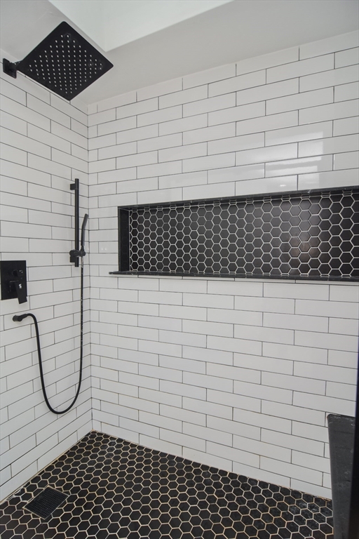 9 Topping Road Andover, MA 01810 - Photo 34 of 41 a bathroom with a shower