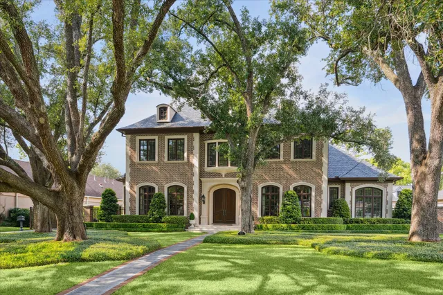 $4,325,000 | 5570 Doliver Drive, Houston, TX 77056