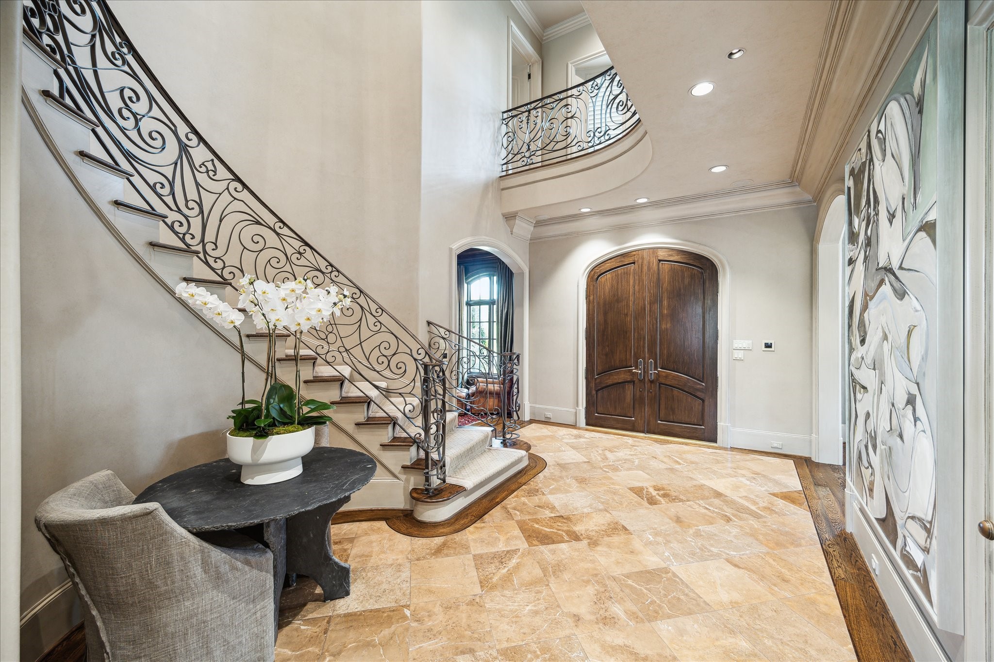 5570 Doliver Drive Houston, TX 77056 - Photo 3 of 46